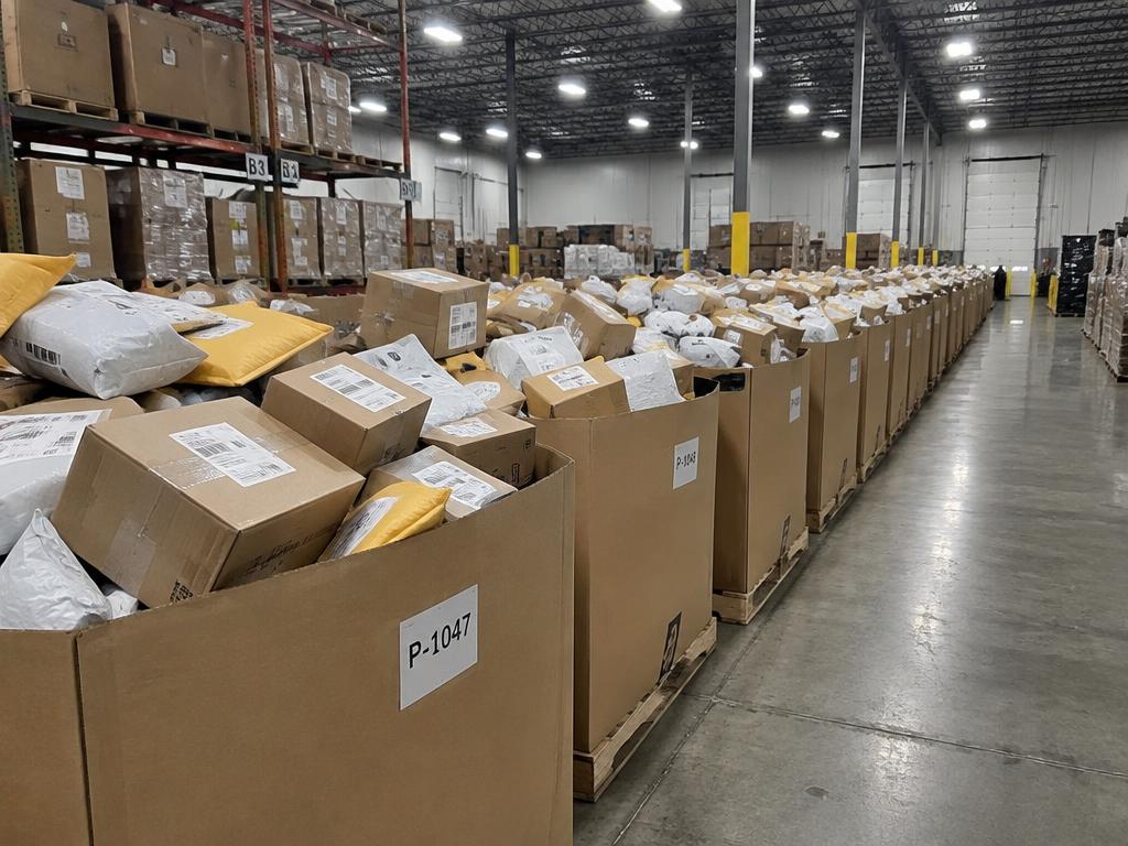 Unmanifested Sealed Parcel Gaylords — Amazon & Retail Packages — 18 Pallets — Brand New liquidation inventory shipping from Lincoln, Nebraska