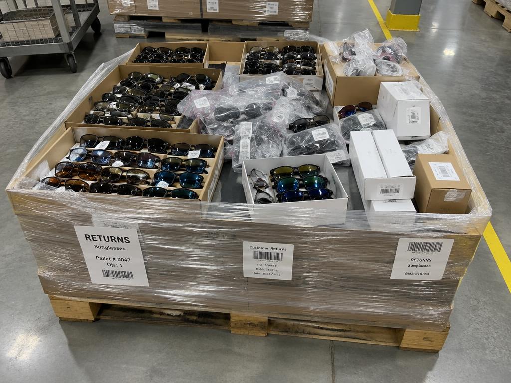 Sunglasses Customer Returns — 90 Units, 1 Pallet — Brand New liquidation inventory shipping from Lincoln, Nebraska