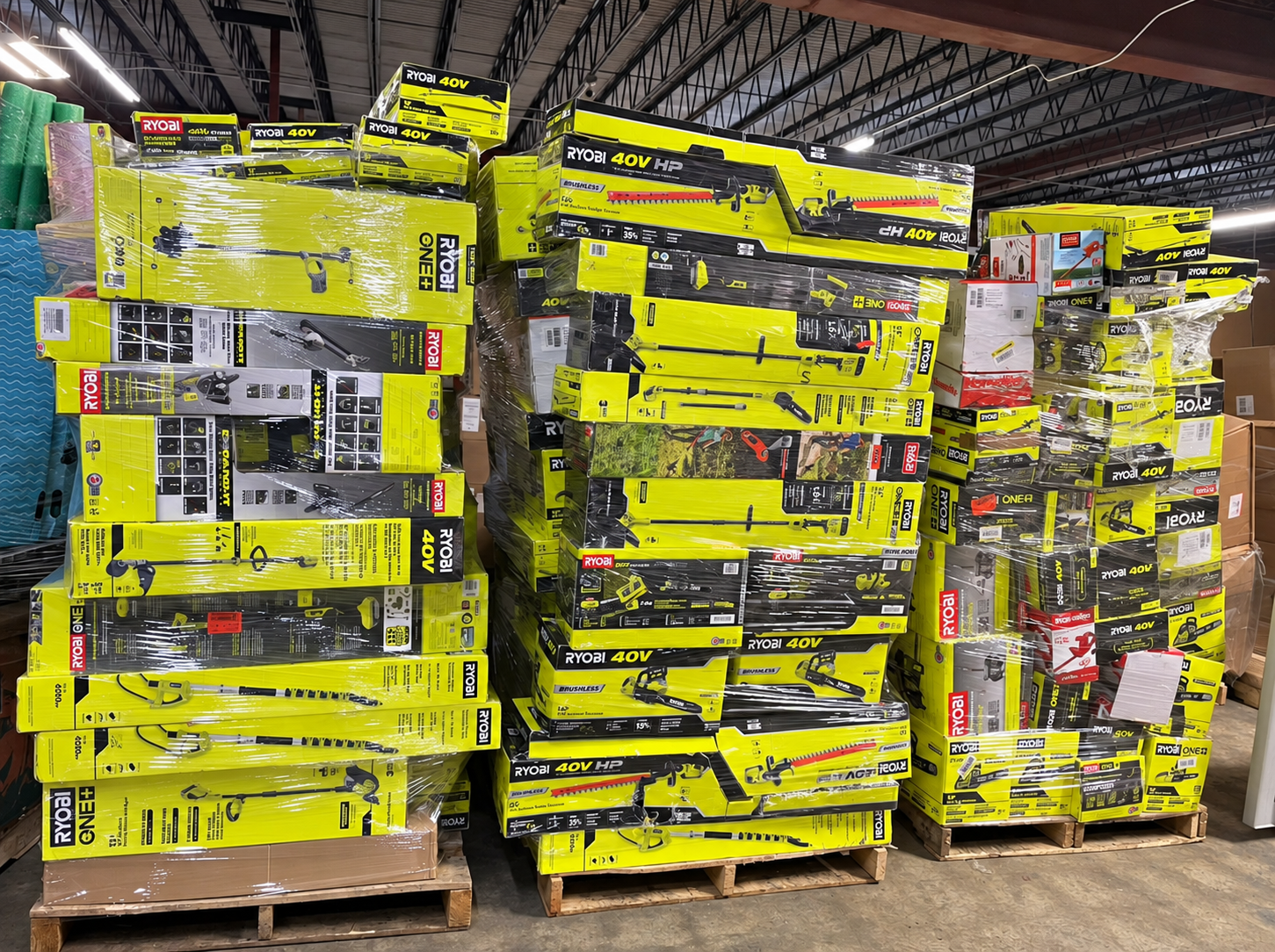 Ryobi 18V ONE+ & 40V Outdoor Power Equipment Truckload — 26 Pallets — Mixed liquidation inventory shipping from Lincoln, Nebraska