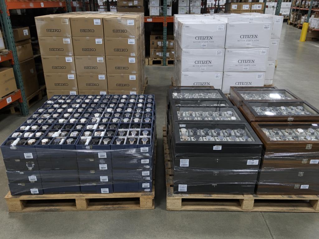 Watches Overstock Closeout — 238 Units, 4 Pallets — Brand New liquidation inventory shipping from Lincoln, Nebraska