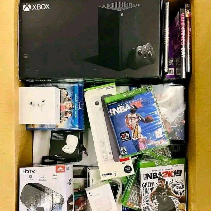 Gaming & Consumer Electronics Return Boxes — Consoles, Games & Audio — 3 Pallets — Brand New liquidation inventory shipping from Lincoln, Nebraska