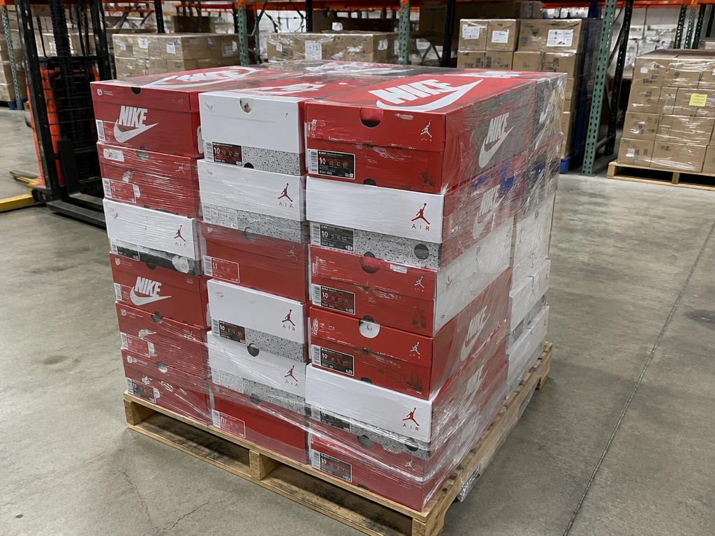 Air Jordan 4 Retro Sneakers — Boxed Assorted Pairs — 80 Pairs, 1 Pallet — Brand New liquidation inventory shipping from Lincoln, Nebraska